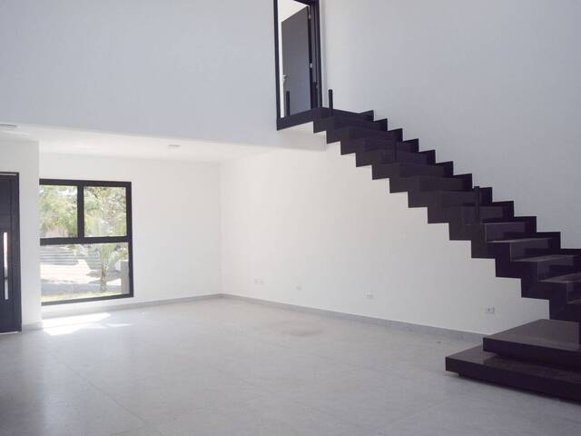 #CA0322 - Casa para Venda em Atibaia - SP