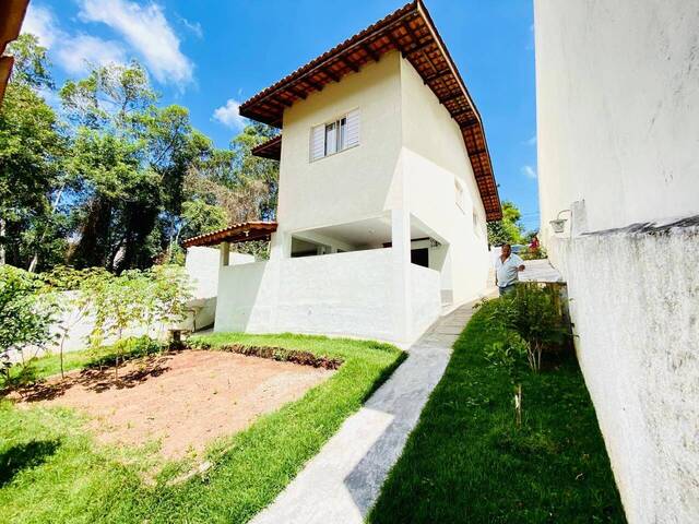 #CA0329 - Casa para Venda em Mairiporã - SP